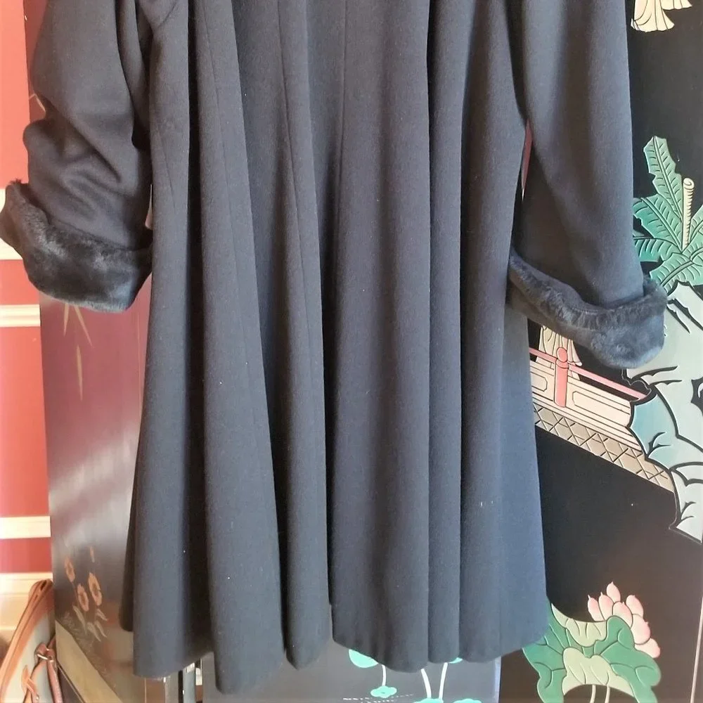 Bloomingdale's Dressy Black 100% Wool Coat SZ 22 Buttons FLAWED - Picture 4 of 8